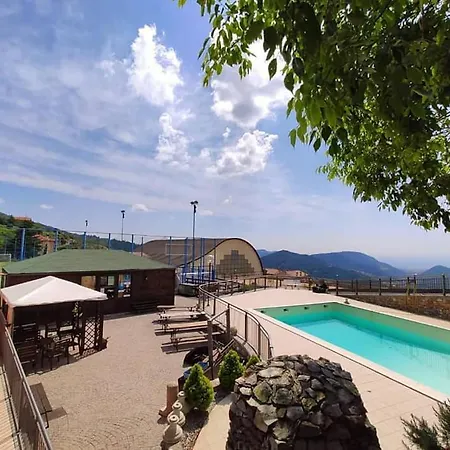 Casa Indipendente Su Due Livelli In Liguria-vista Mare 6-7 Posti Lejlighed