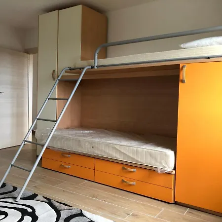 Lejlighed Casa Indipendente Su Due Livelli In Liguria-vista Mare 6-7 Posti Magliolo