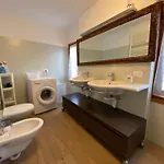 Apartamento Casa Indipendente Su Due Livelli In Liguria-vista Mare 6-7 Posti Magliolo