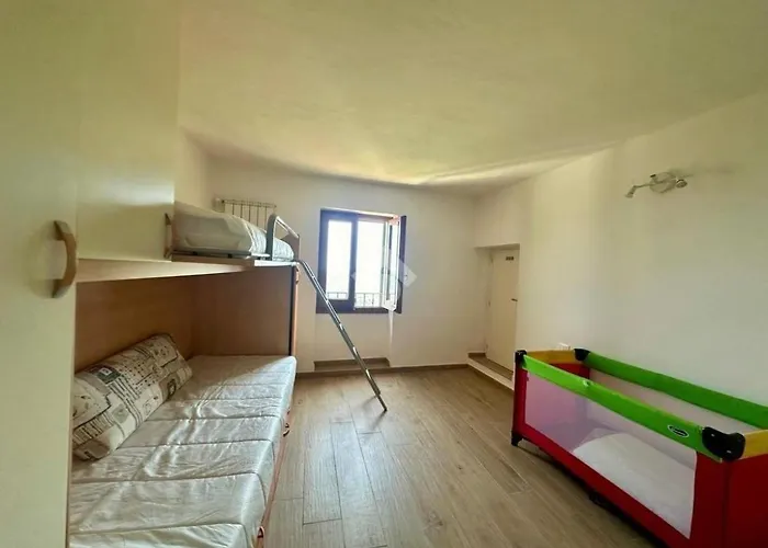 Casa Indipendente Su Due Livelli In Liguria-vista Mare 6-7 Posti Appartamento *
